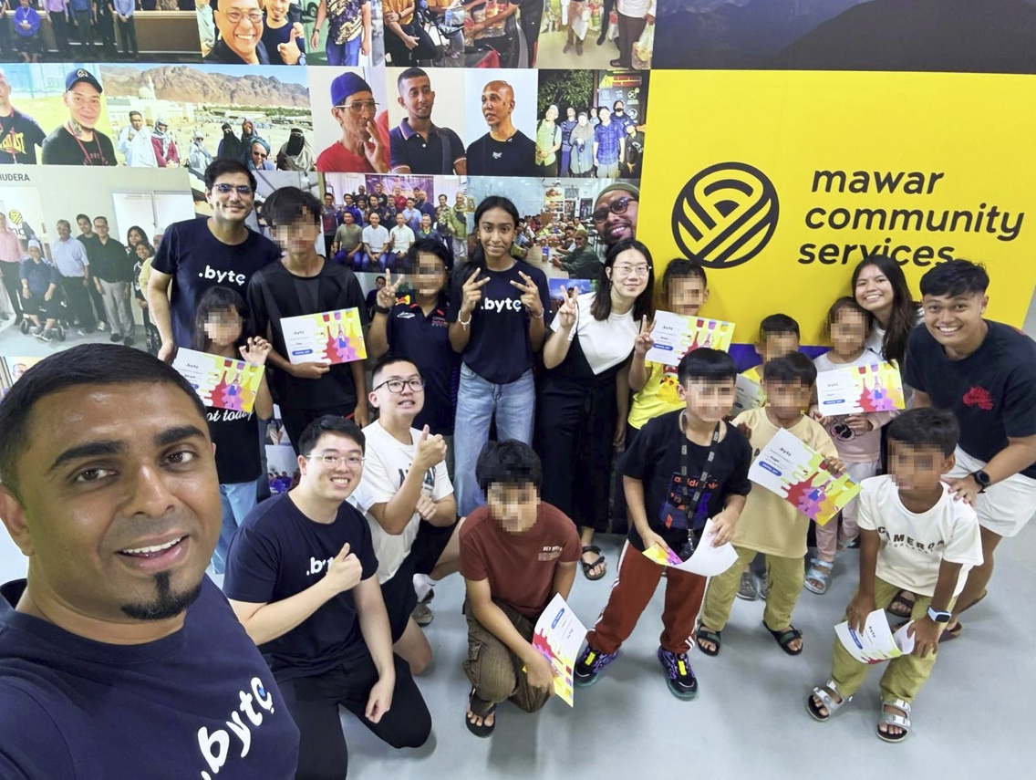 Bridging the digital divide to empower children of ex-offenders